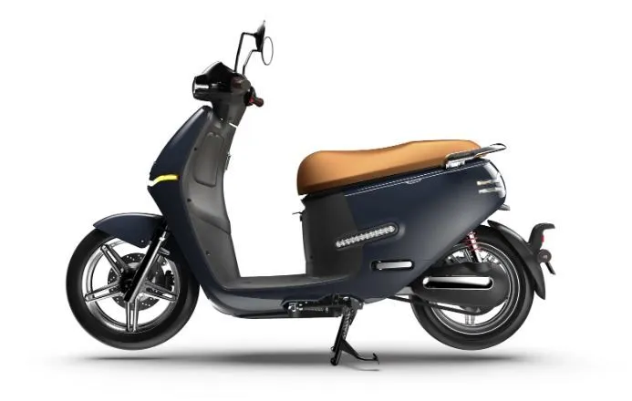 Электроскутер Horwin EK3 Deluxe Standard Range