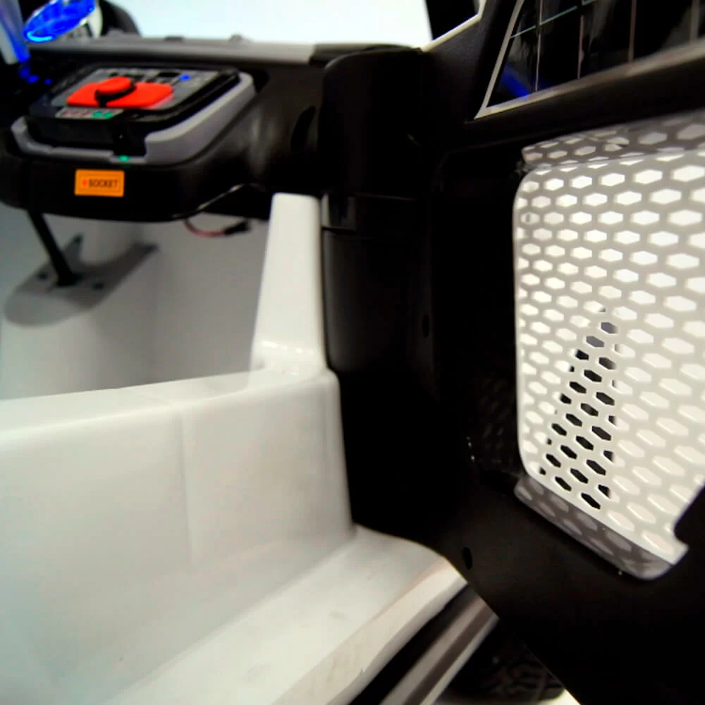 Детский электромобиль Rivertoys BMW T005TT