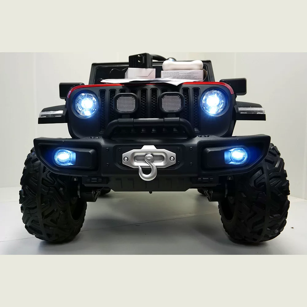 Детский электромобиль Rivertoys C555CC 4WD
