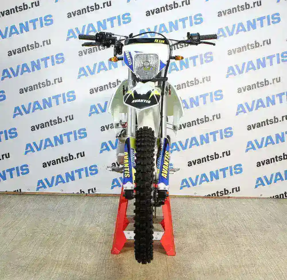 Мотоцикл Avantis FX 250 LUX (172FMM, ВОЗД.ОХЛ.) ПТС
