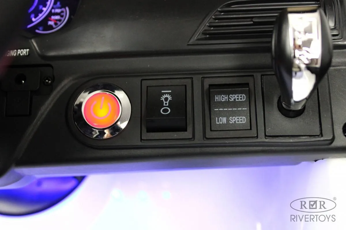 Детский электромобиль Rivertoys BMW M5 Competition (A555MP)