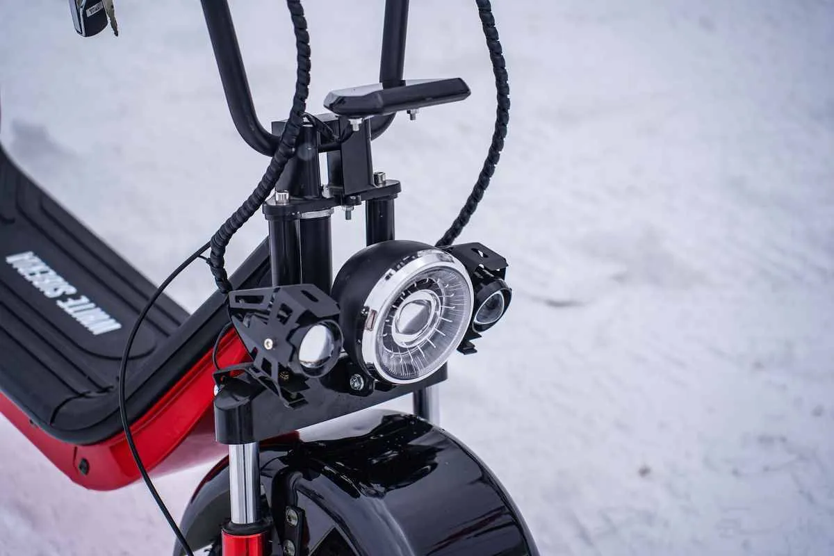 Электроскутер WHITE SIBERIA MINI R 1.5 1200W