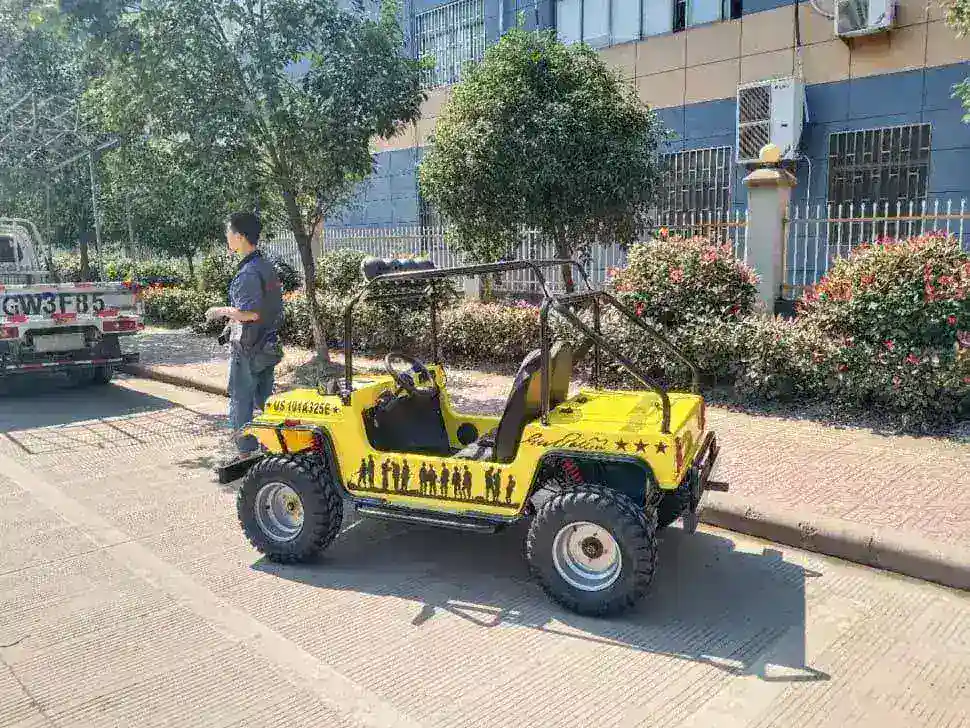 Электромобиль Green Camel Джип (60V 1500W R8 Дифференциал)
