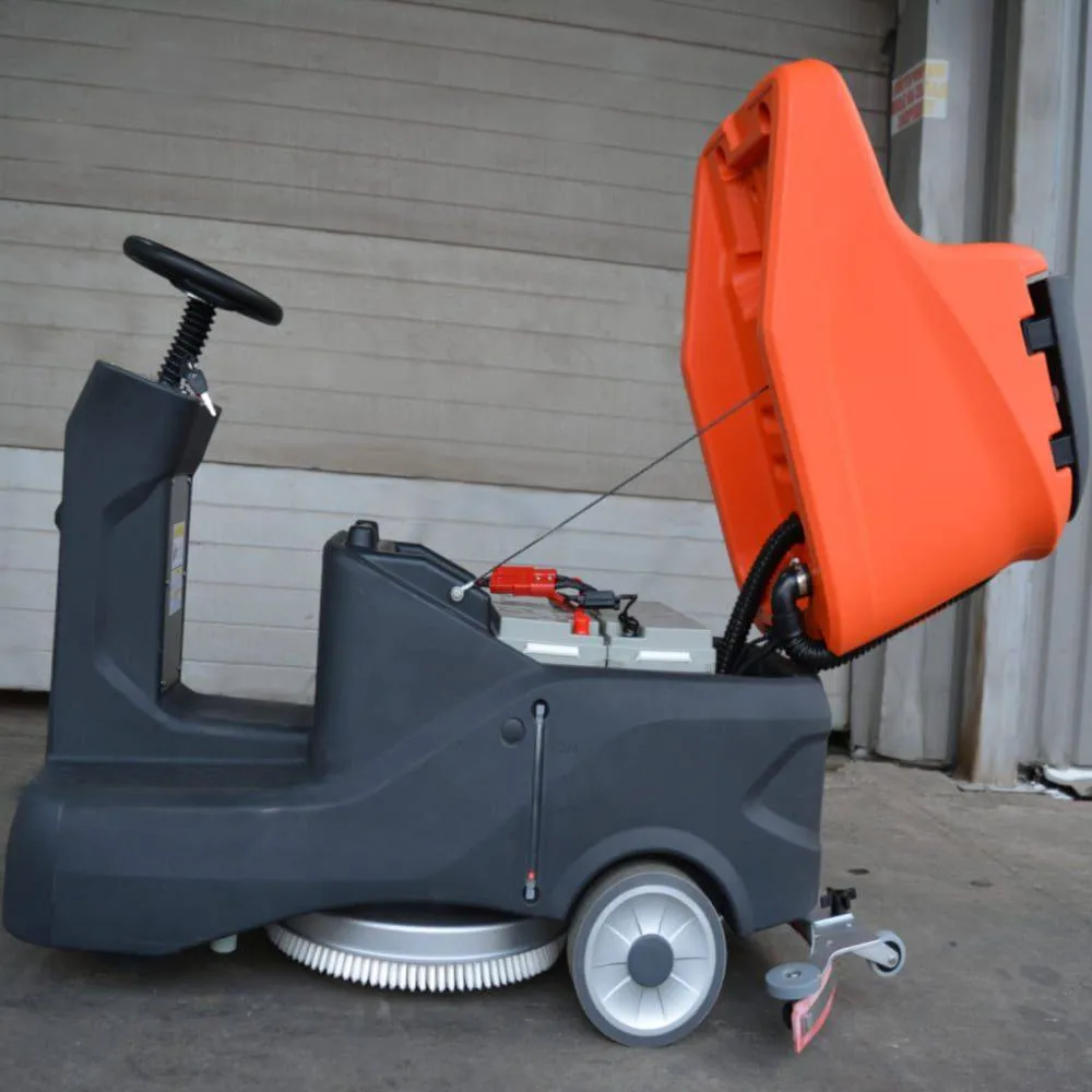 Поломоечная машина OXLIFT NR530 с управлением сидя