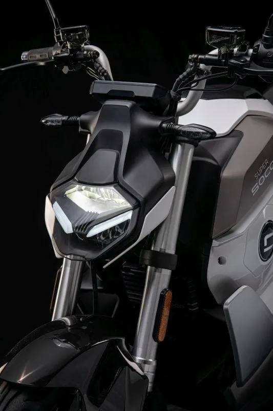 Электромотоцикл Super Soco TS Street Hunter