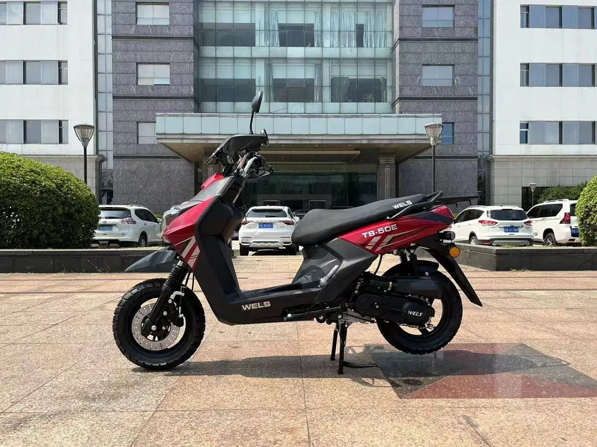 Скутер WELS BWS