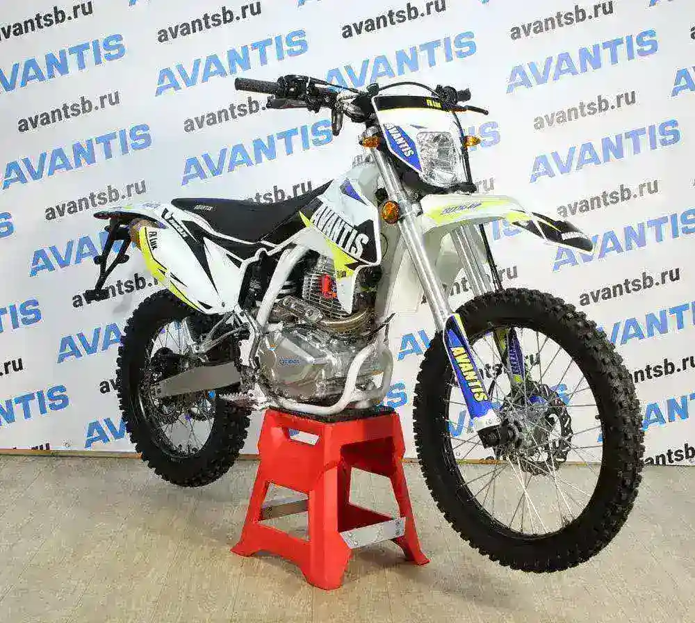 Мотоцикл Avantis FX 250 LUX (172FMM, ВОЗД.ОХЛ.) ПТС