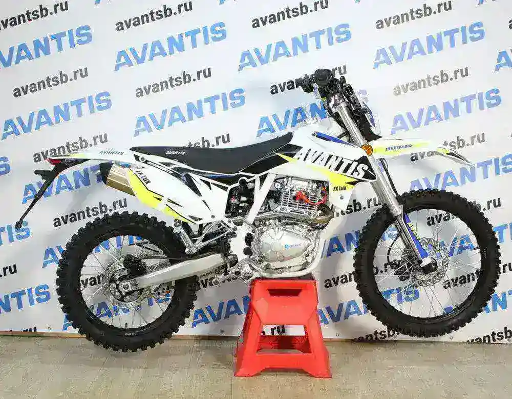 Мотоцикл Avantis FX 250 LUX (172FMM, ВОЗД.ОХЛ.) ПТС