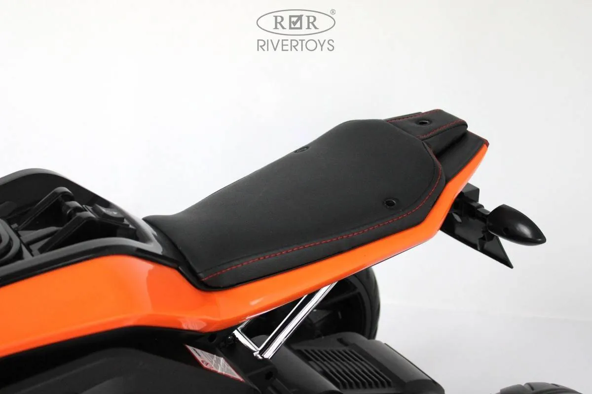 Детский электротрицикл Rivertoys X222XX