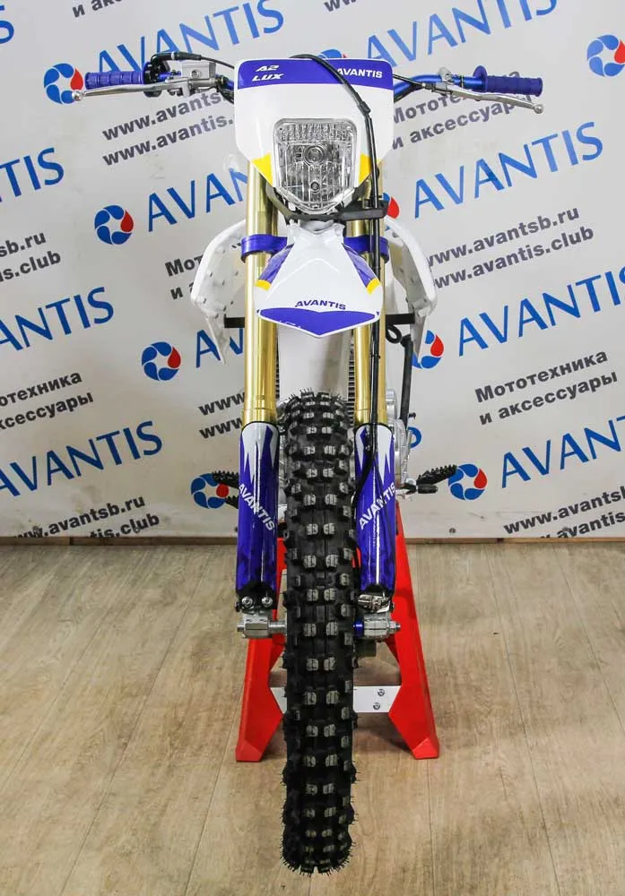Мотоцикл Avantis A2 LUX (172FMM)