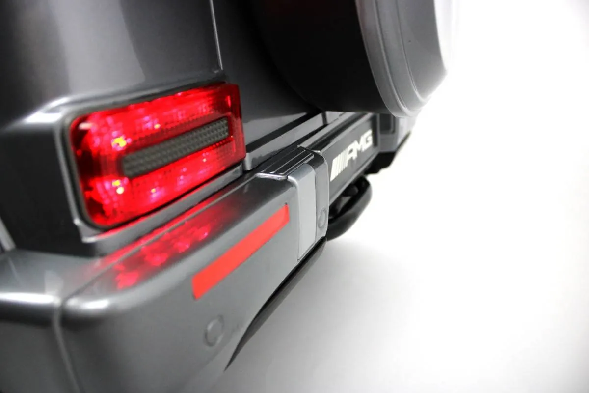Детский электромобиль Rivertoys Mercedes-Benz G63 (K999KK)