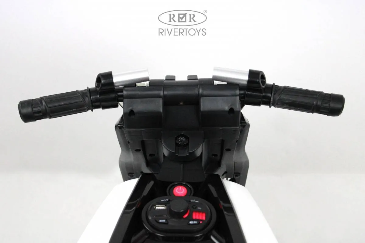 Детский электротрицикл Rivertoys X222XX