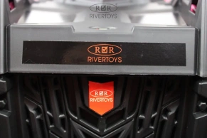 Детский электроквадроцикл Rivertoys A111AA 4WD