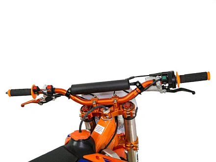 Мотоцикл AVANTIS Enduro 450 Pro/EFI (Design KT 2018)