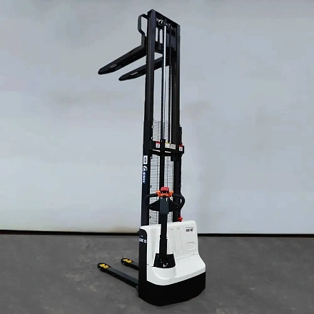 Самоходный штабелер GXE 1235 GLAVMAN 1200 кг 3.5 м