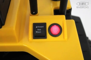 Детский электромобиль Rivertoys T090TT
