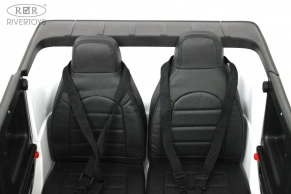 Детский электромобиль Rivertoys Mercedes-AMG G63 (S307)