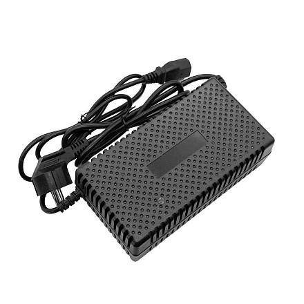 Зарядное устройство для свинцовых тяговых аккумуляторов Eltreco 48V12A/H (2A)