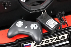 Детский электромобиль Rivertoys A707AA 4WD