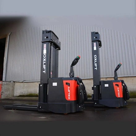 Самоходный Штабелер OXLIFT BX15 4600 мм Premium 1500 кг