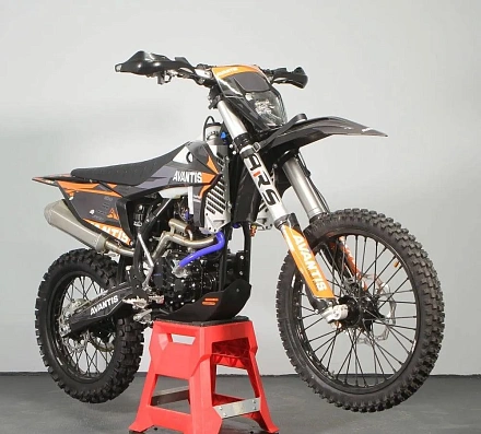 Мотоцикл AVANTIS ENDURO 300 PRO CARB FCR EXCLUSIVE ARS (CBS300/174MN-3 DESIGN KTM ЧЕРНЫЙ)