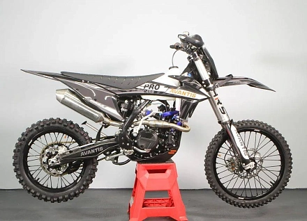 Мотоцикл Avantis ENDURO 300 PRO CARB FCR EXCLUSIVE ARS (NC250/177MM, DESIGN KTM)