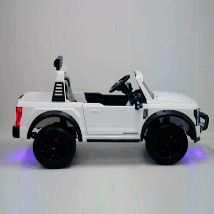 Детский электромобиль Rivertoys Ford Super Duty (A888MP)