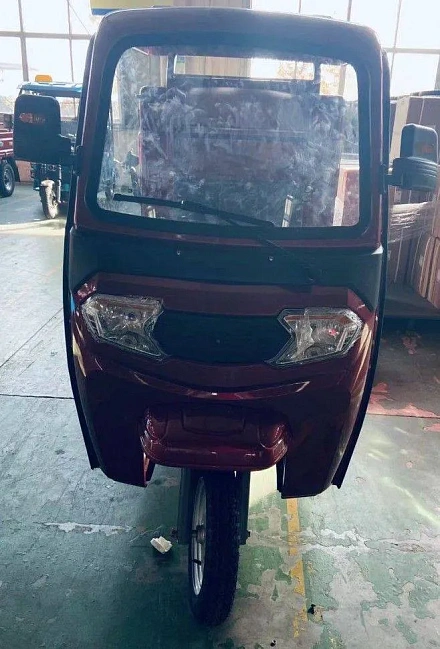 Электротрицикл грузовой Green Camel Тендер 3 (1500W 40км/ч) закрытый кузов, понижающая