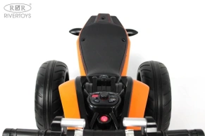 Детский электротрицикл Rivertoys X222XX