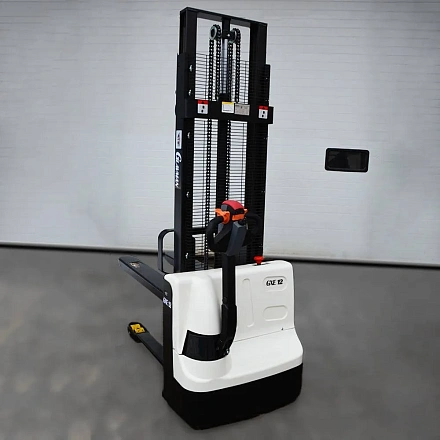 Самоходный штабелер GXE 1225 GLAVMAN 1200 кг 2.5 м