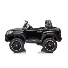 Детский электромобиль Rivertoys Toyota Hilux (DK-HL850)