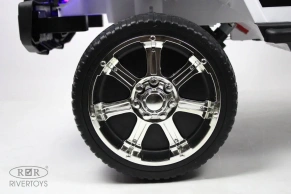 Детский электромобиль Rivertoys Jeep T008TT 4WD