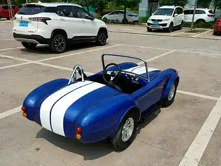 Электромобиль Green Camel Кобра (60V 1500W R8 Дифференциал)