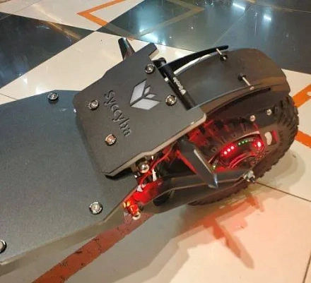 Электросамокат Currus R14 Pro