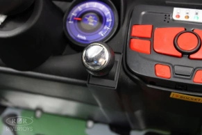 Детский электромобиль Rivertoys Jeep T008TT 4WD