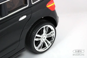 Детский электромобиль Rivertoys BMW E002KX