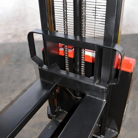 Самоходный Штабелер OXLIFT AX12 3500 мм 1200 кг