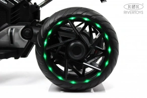 Детский электротрицикл Rivertoys X222XX