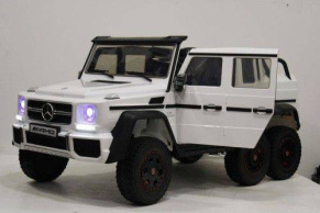 Детский электромобиль Rivertoys Мercedes-AMG G63 (X555XX)