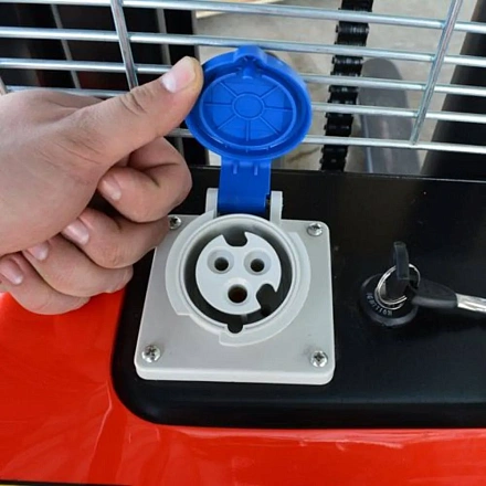 Штабелер с Электроподъемом SES 1525 OXLIFT 2500 мм 1500 кг