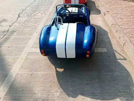 Электромобиль Green Camel Кобра (60V 1500W R8 Дифференциал)