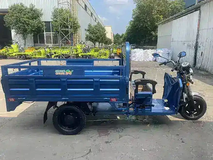 Электротрицикл грузовой Green Camel Тендер A1800 (60V 1200W) понижающая