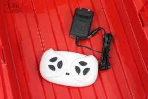 Детский электромобиль Rivertoys H888HH