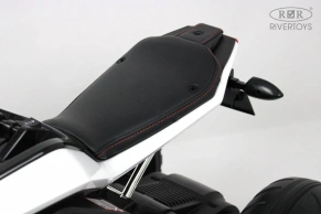 Детский электротрицикл Rivertoys X222XX