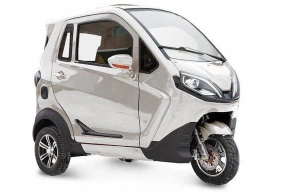 Трицикл Rutrike Кабина