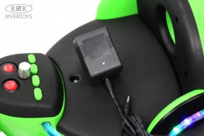 Детский электромотоцикл Rivertoys Moto HL300