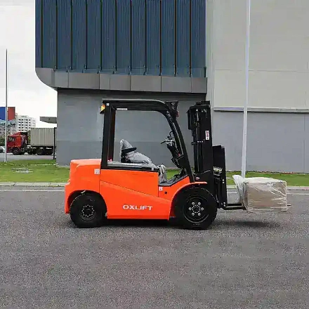 Электропогрузчик Вилочный RX 2045L OXLIFT 2000 кг 4500 мм Li-Ion, Side-Shift