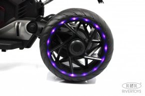 Детский электротрицикл Rivertoys X222XX