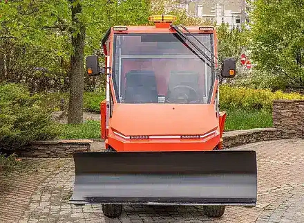 КОММУНАЛЬНЫЙ ЭЛЕКТРОМОБИЛЬ КОНКОРДИЯ АПИС