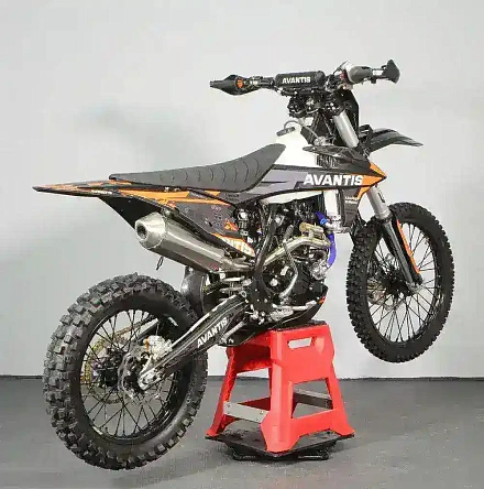 Мотоцикл Avantis ENDURO 300 PRO CARB FCR EXCLUSIVE ARS (CBS300/174MN-3 DESIGN HS ЧЕРНЫЙ)